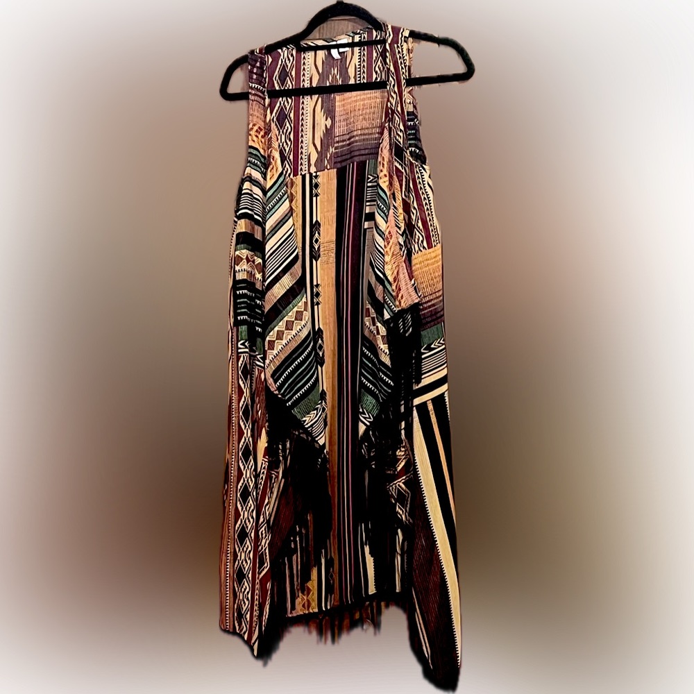 Cato cover up. Size- XS. Excellent condition.